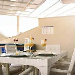Aurora Seaview Apartment