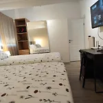 Iva'S Cosy Apartment, Sea View And Free Parking