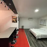 Moric Apartments