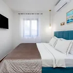Family Ambient Apartment