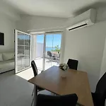 Mirakul Apartments
