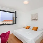 Apartment Adrienne