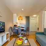 Campanula Apartment With Balcony