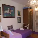 Old Town Green Oasis House