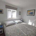 Apartment Mara Mala