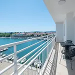 Sea View Mia Apartment Just Renovated