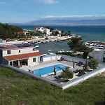 Apartments Sana 2