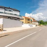 Master Road House