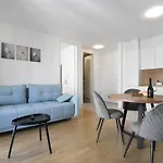 Apartment Nora With Private Parking
