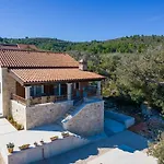 Irena Adriatic Luxury Villas