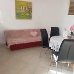 Apartment Rina - Old Town