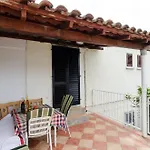 Guest House Kola