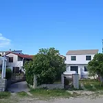 Apartments Mare