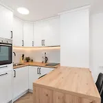 Beautiful L&N Studio Apartment In Dubrovnik