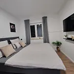 Deluxe Apartment Mila