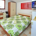 Apartments Melita