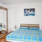 Apartments Mikulic