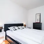 Apartments By The Sea Zuljana, Peljesac - 10233