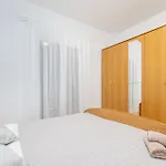 Apartments With A Parking Space Kraj, Pasman - 819