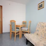 Apartments By The Sea Poljana, Ugljan - 8450
