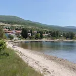 Family Friendly Apartments With A Swimming Pool Krusevo, Novigrad - 23039
