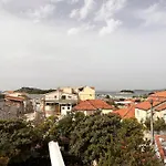 Apartmani Tri Ferala - Pakostane