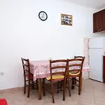 Apartments By The Sea Kabli, Peljesac - 10221