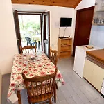 Apartments By The Sea Viganj, Peljesac - 10140