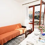 Apartments By The Sea Zavalatica, Korcula - 9315