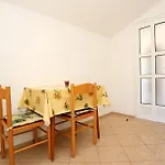 Apartments By The Sea Zuljana, Peljesac - 10228