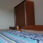 Apartments By The Sea Lukoran