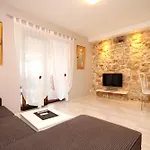 Apartments By The Sea Poljana, Ugljan - 8432