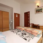 Apartments And Rooms With Parking Space Starigrad, Paklenica - 6594