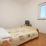 Apartments And Rooms With Parking Space Starigrad, Paklenica - 6606