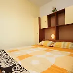 Apartments By The Sea Starigrad, Paklenica - 6587