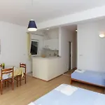 Apartments Posta