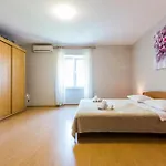 Quattro Cantoni Apartments