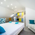 Apartments Sunshine Home