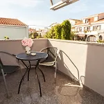 Beach Apartments Rafael