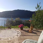Guest House Busurelo