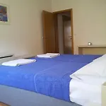 Domenica Apartments