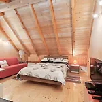Large Holiday Home With Private Pool And Garden