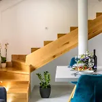 California Apartments 3