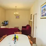 Holiday Home Marijana - Zad500 By Interhome