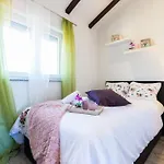 Apartments Mazijini Dvori
