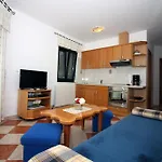 Apartmani Amado/Lozic