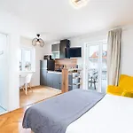 Apartments Marivo Lapad