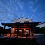 New Luxury Feel Good House By The Sea