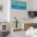 Room Ghetto