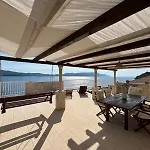 Apartment Galeb Komarna